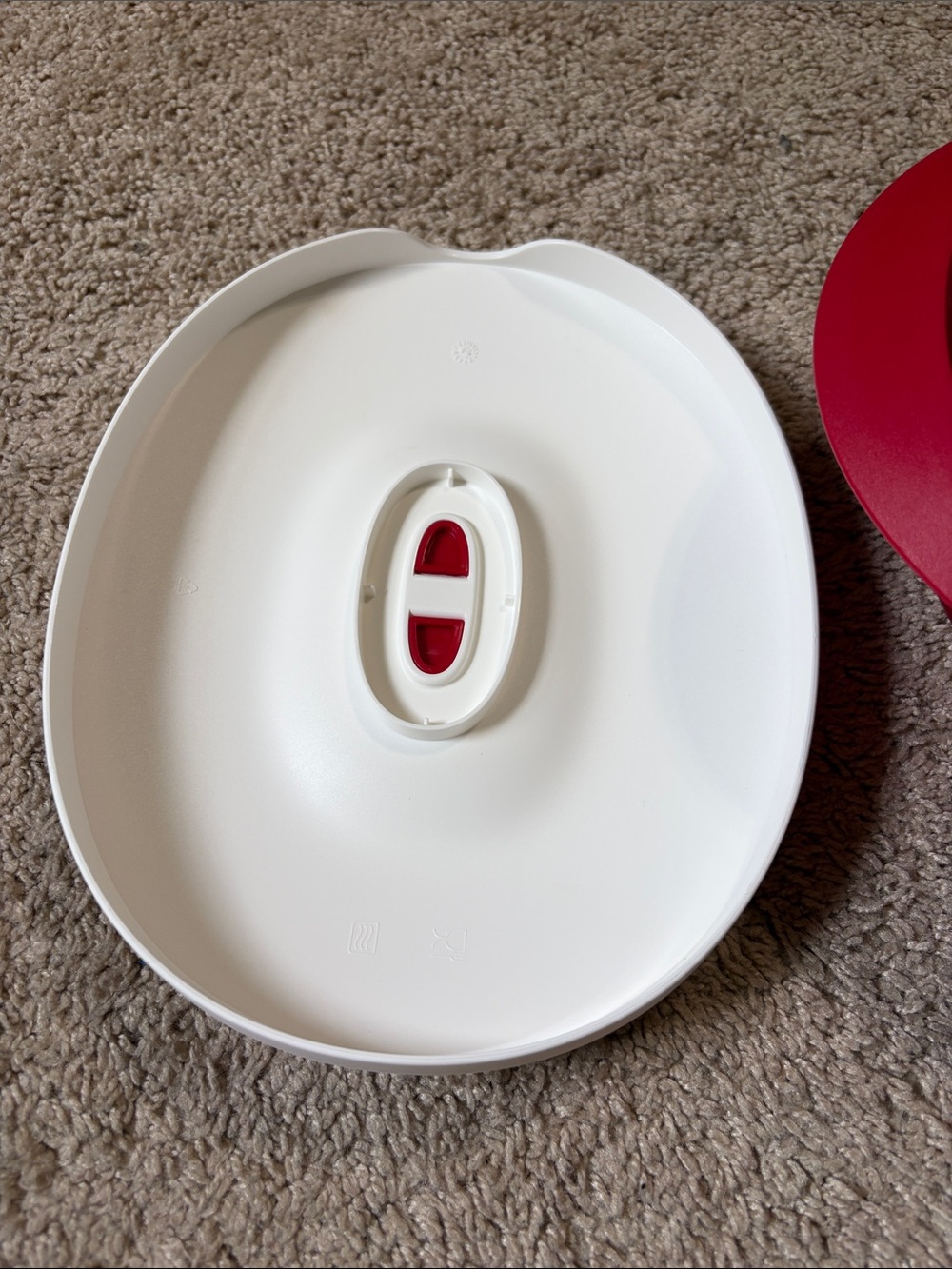 Tupperware Rice Server, Red No Spoon - Picture 4 of 6